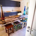 Casa Tonini 오스투니